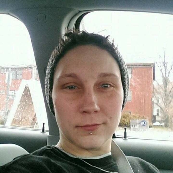 Meet your Posher, Bee - Picture 1 of 1